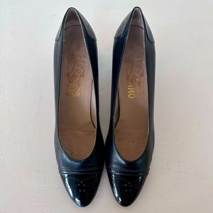 Vintage Salvatore Ferragamo Dress Pumps Black Leather